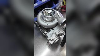 مدل توربو: HE400VE